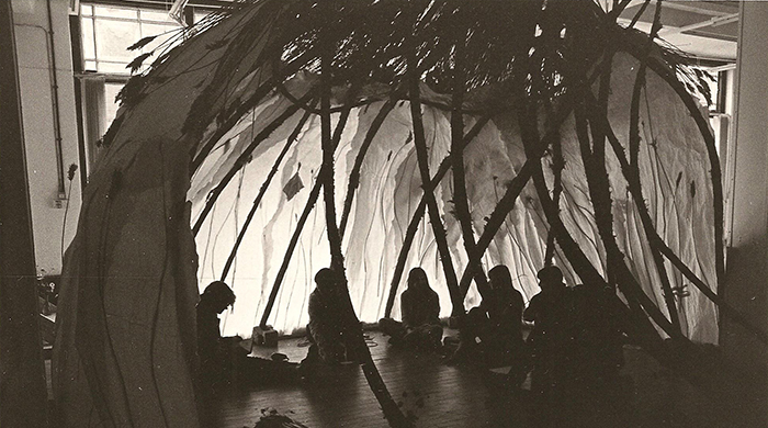 menstrual_hut_web_large